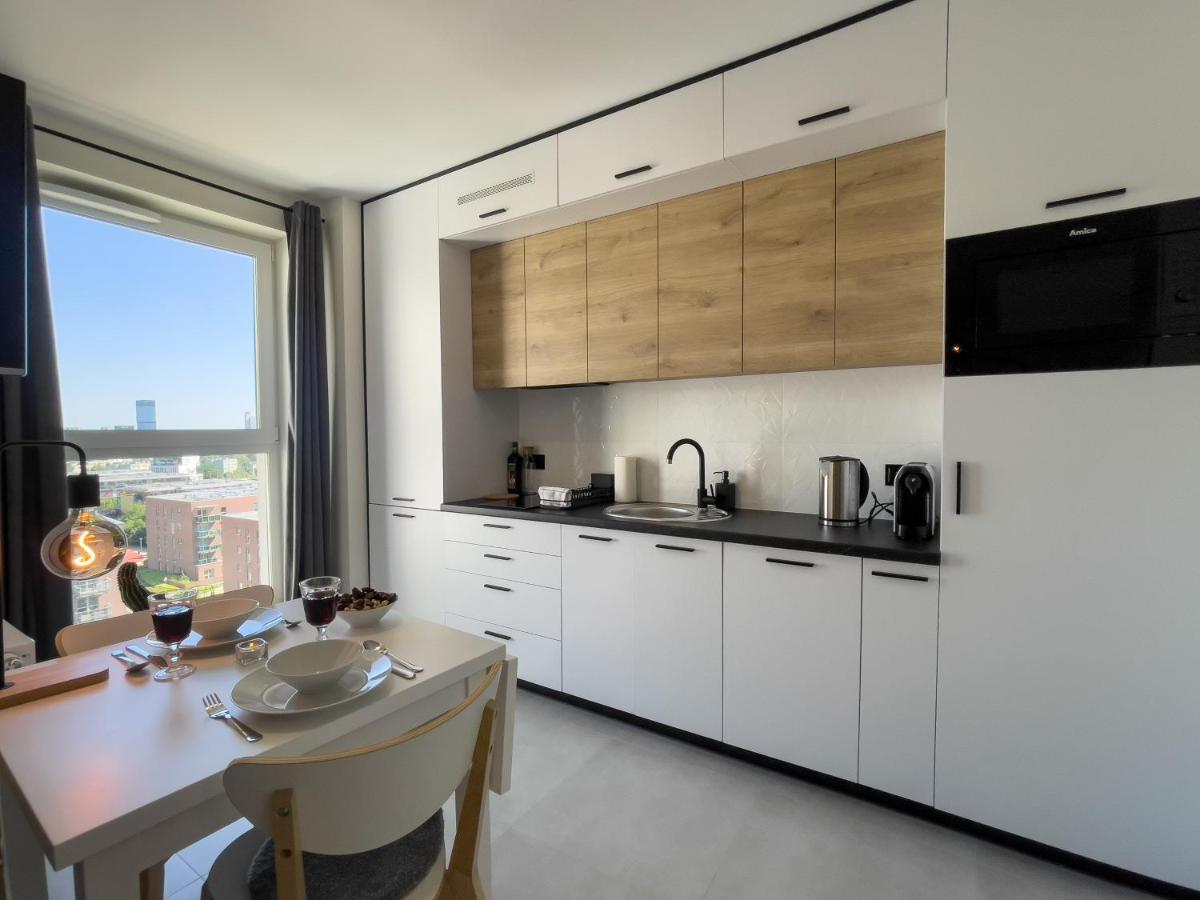 Urban Apartments Premium Baildona 18B, Free Garage, Self Check-In 카토비체 외부 사진